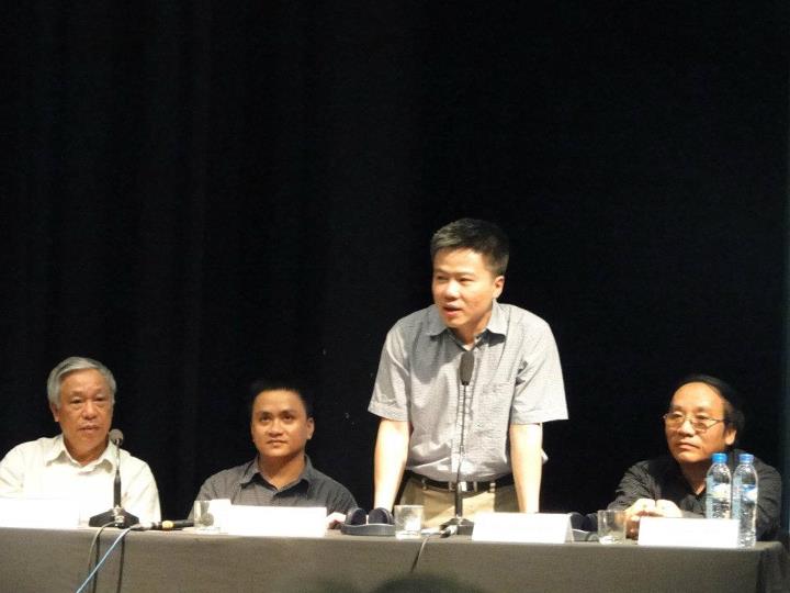 Prof Ngo Bao Chau and “Ai and Ky in the Land of Invisible Numbers” novel